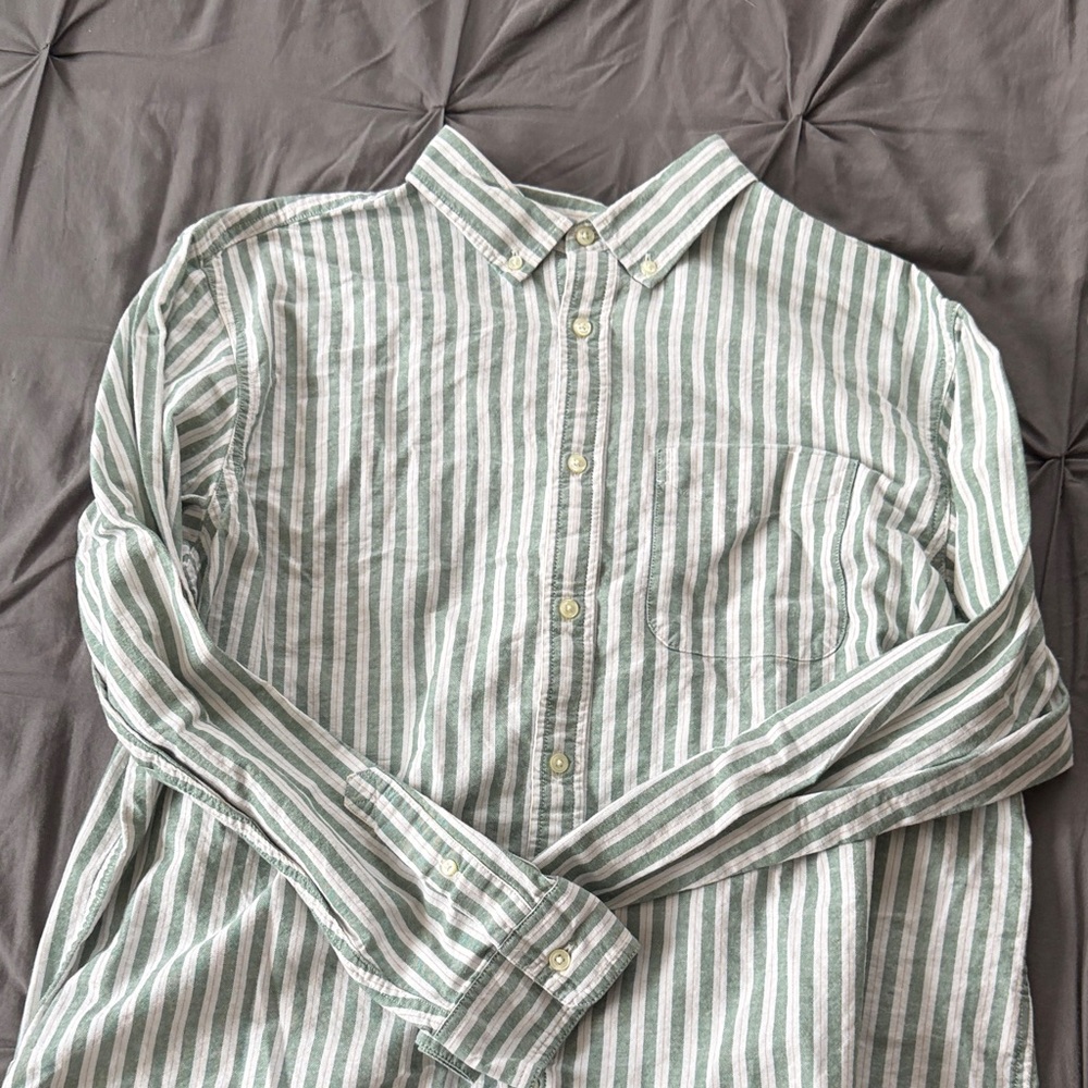 Old Navy Men's Striped Button Down Shirt - Sage and White